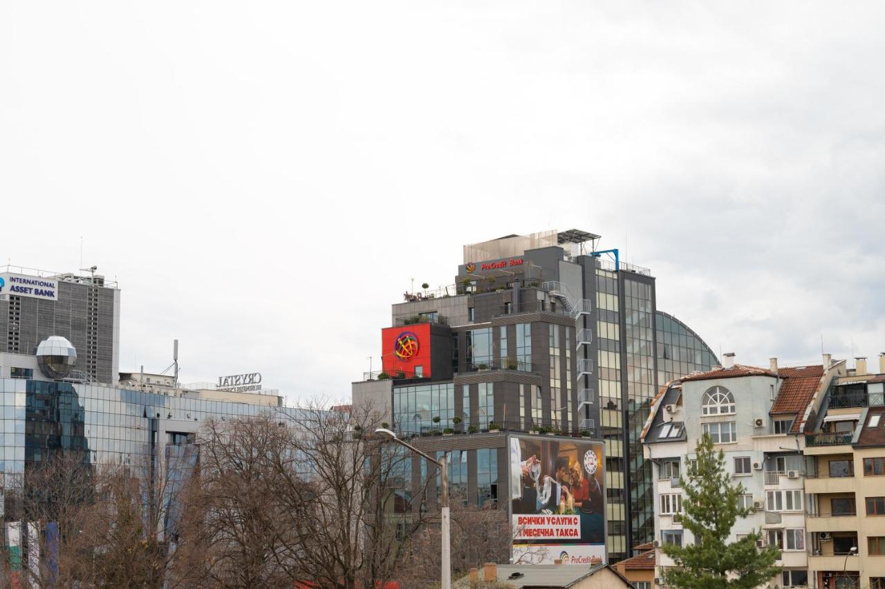 Sunny 1Bdr Apartment Near Center Sofia Exterior photo